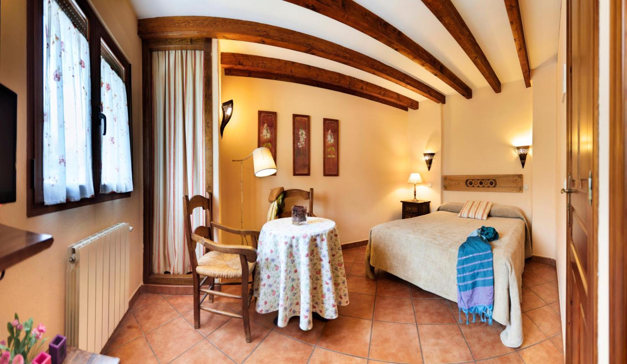 Casa Rural Fuente Del Arca Montejo Montejo de la Sierra Dış mekan fotoğraf