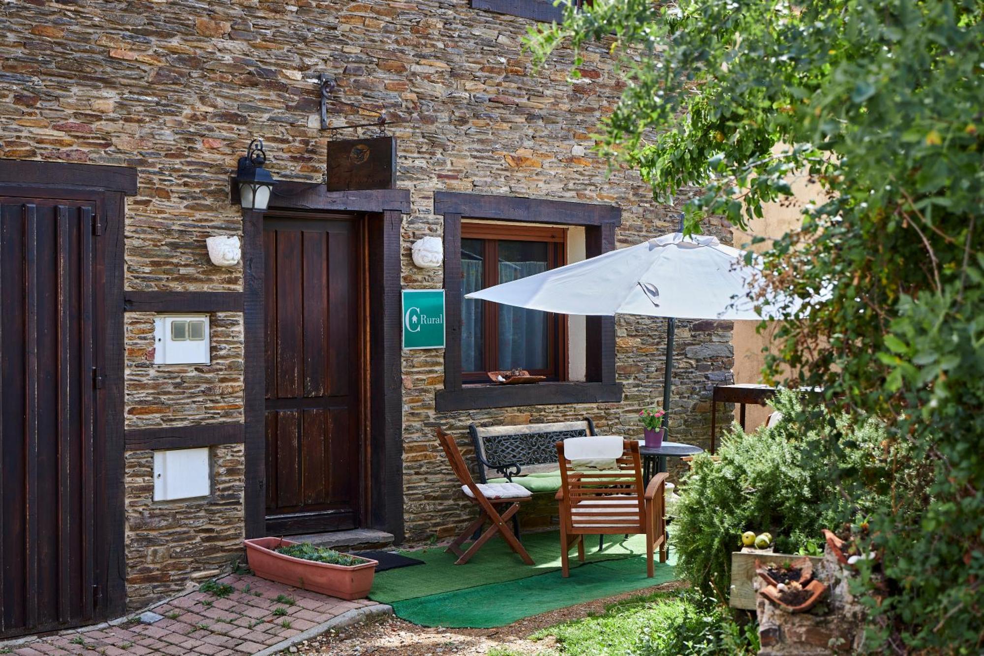 Casa Rural Fuente Del Arca Montejo Montejo de la Sierra Dış mekan fotoğraf